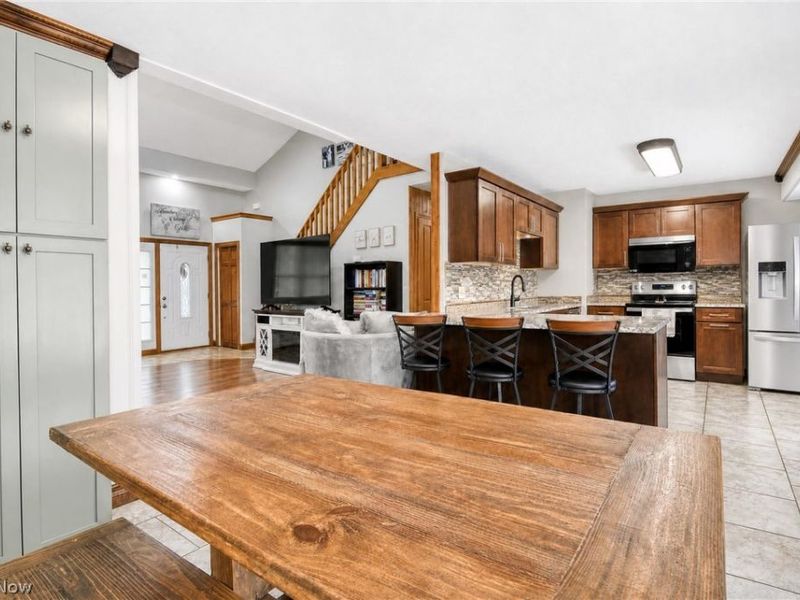 1355 Lake Vue, Roaming Shores, OH 44085 Photo 7