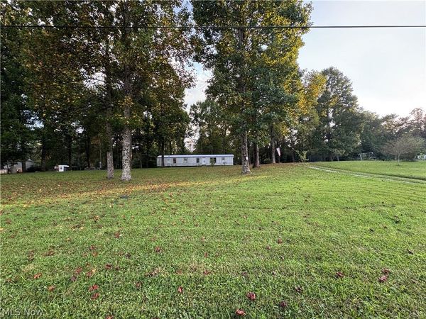 28175 Huckleberry Road , Coolville, OH 45723