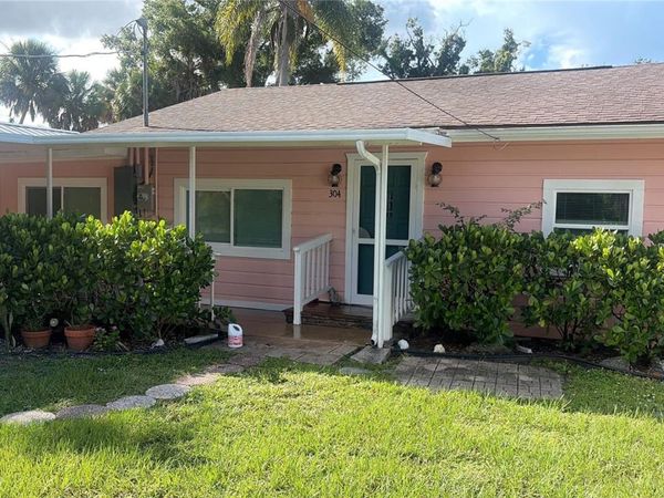304 MOUNT PLEASANT ROAD , NOKOMIS, FL 34275