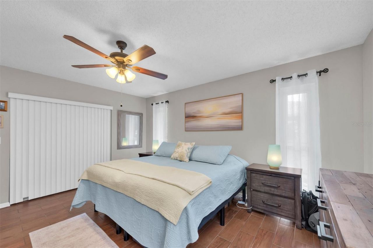207 Amesbury Circle , Sun City Center, FL 33573 Photo