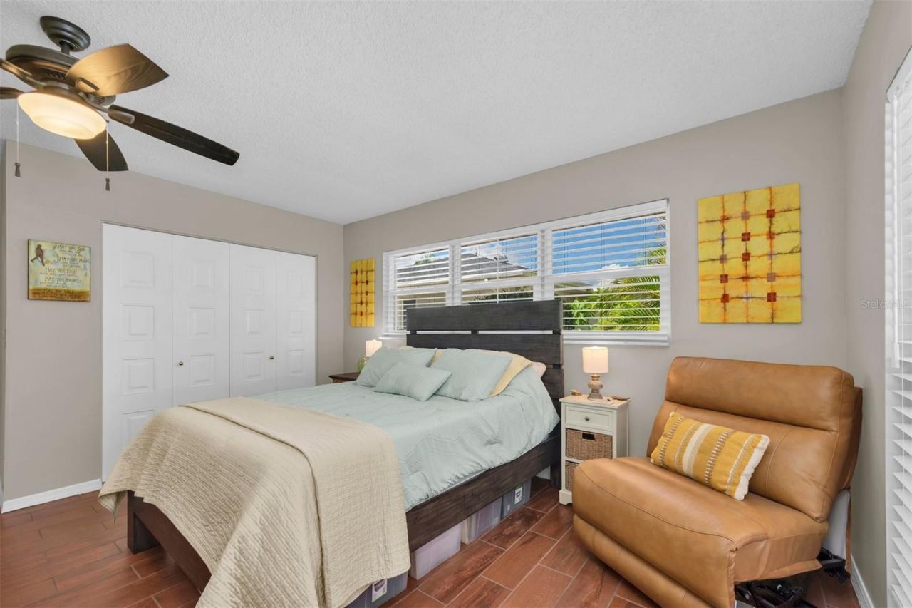 207 Amesbury Circle , Sun City Center, FL 33573 Photo