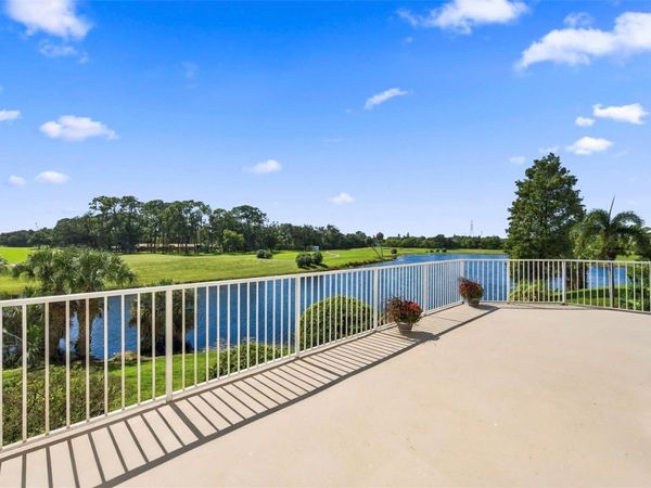 1200 COUNTRY CLUB DRIVE, Unit 2106, LARGO, FL 33771