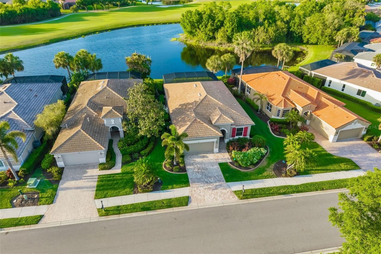 9811 Portside Terrace , Bradenton, FL 34212 Main Photo