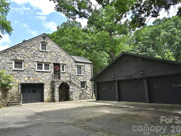 920 Sand Hill Road , Asheville, NC 28806