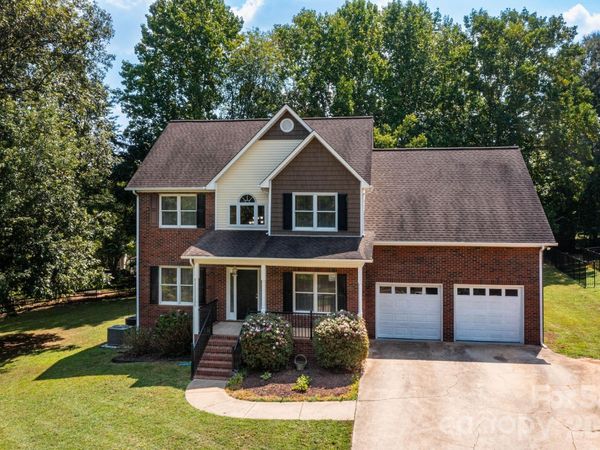 2507 Ashley Court , Belmont, NC 28012