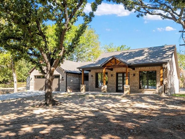 128 Autumn Wood Trail , Gun Barrel City, TX 75156