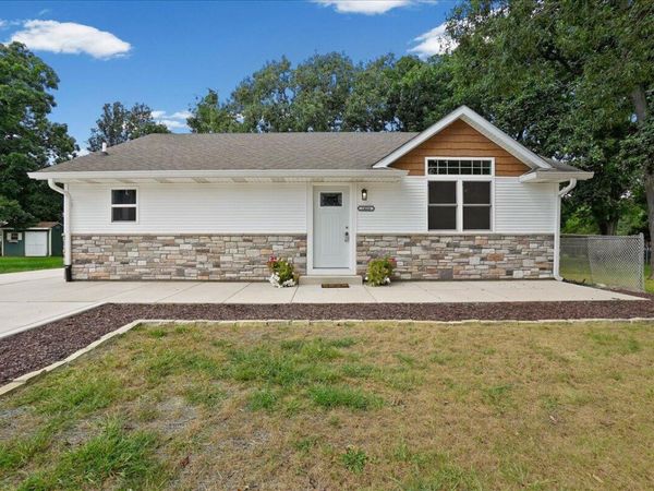 14016 Fairbanks Street , Cedar Lake, IN 46303