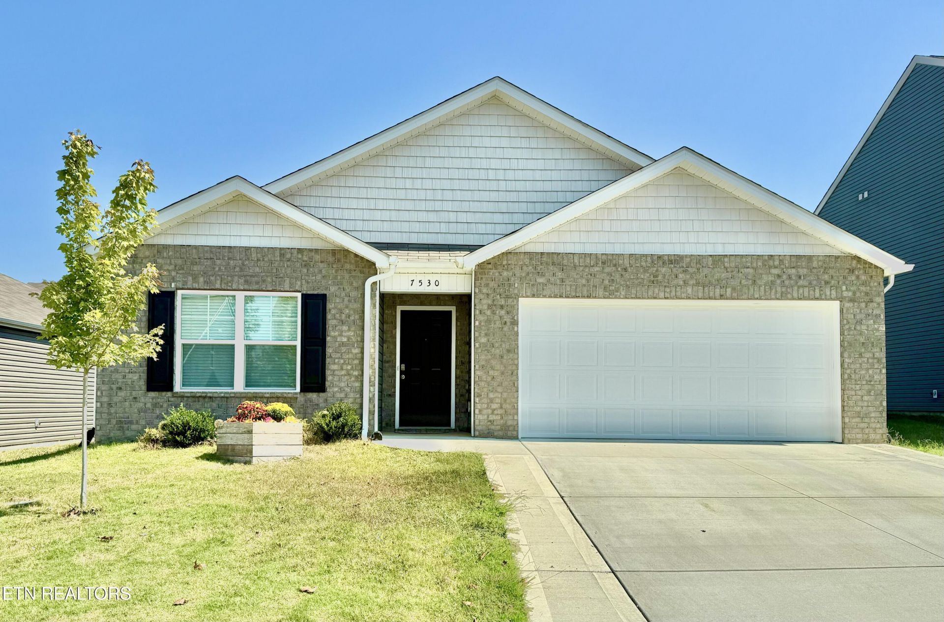 7530 Grasshopper Lane, Corryton, TN 37721 Main Photo