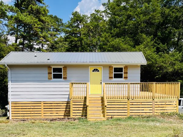 1728 Santa Barbara Circle, Soddy Daisy, TN 37379
