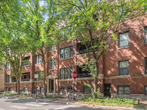 1846 W Berteau Avenue , Unit 1, Chicago, IL 60613