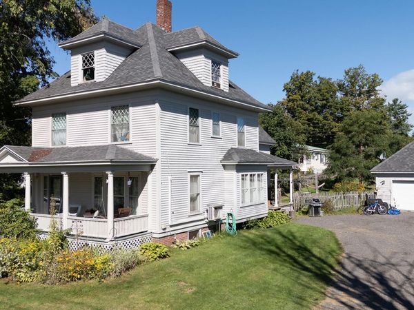 53 W Main Street , Milo, ME 04463