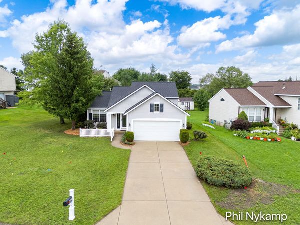 3431 Clear View Drive, Holland, MI 49424