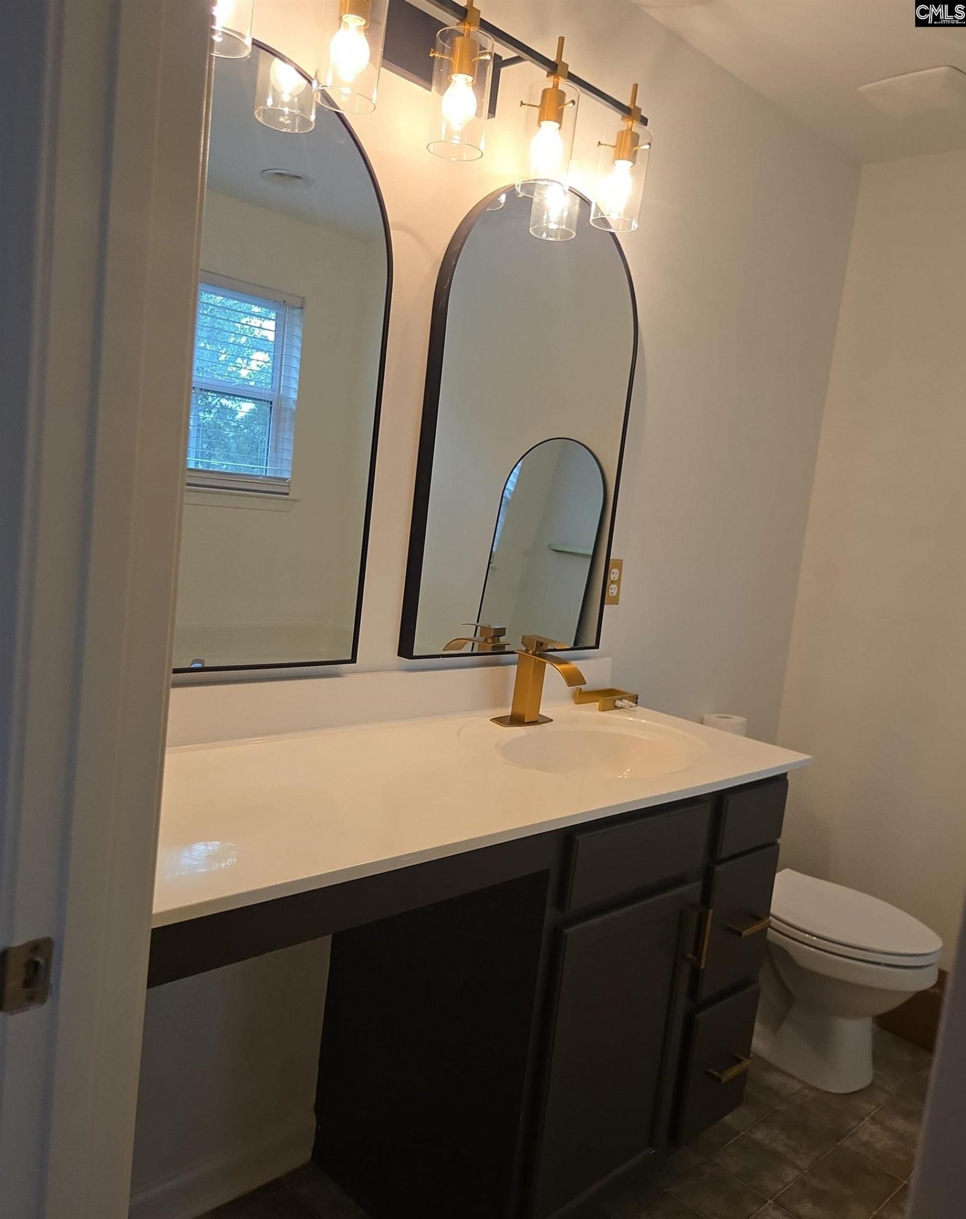 274 Southbrook Drive Photo 31