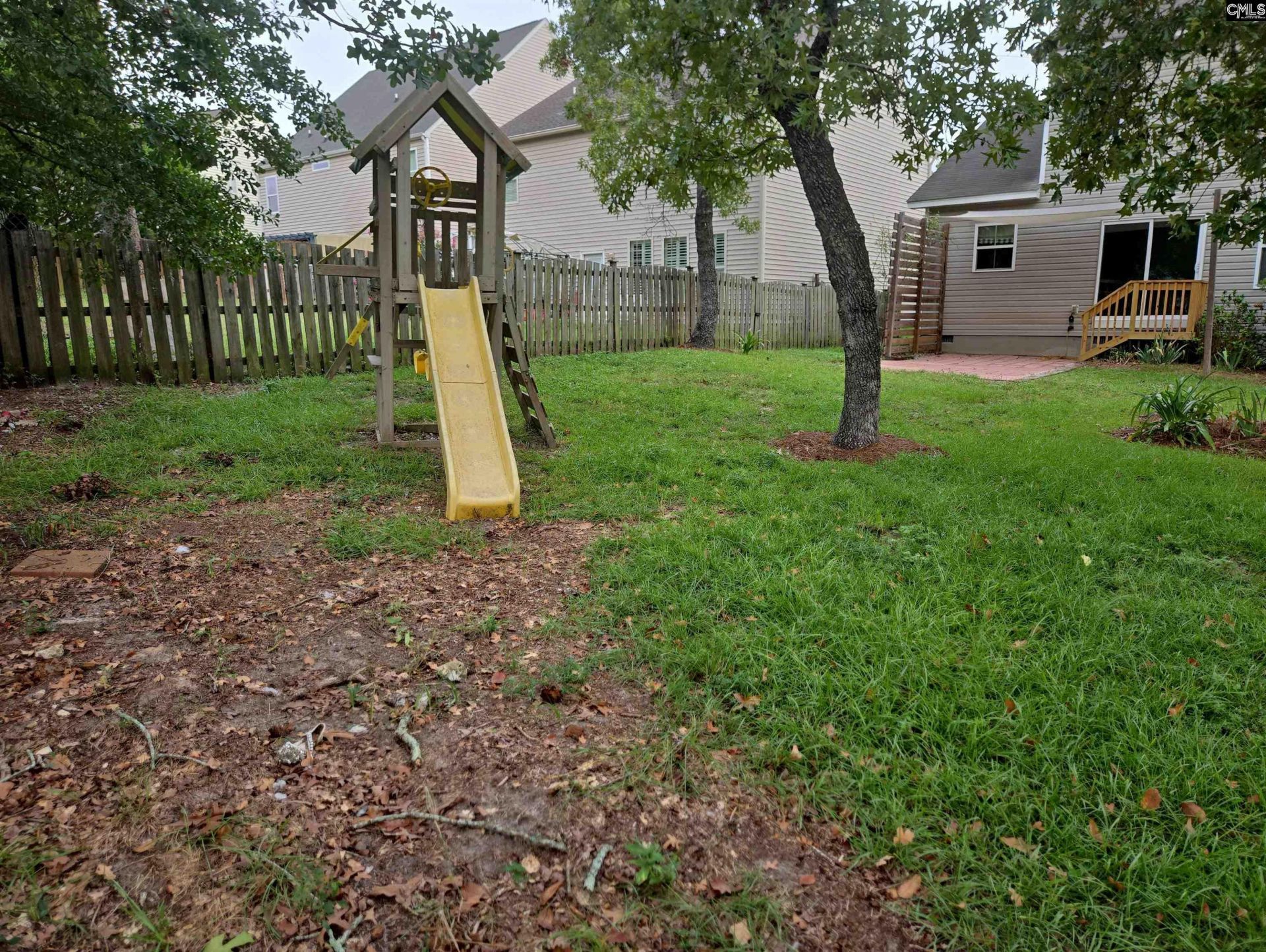 274 Southbrook Drive Photo 36