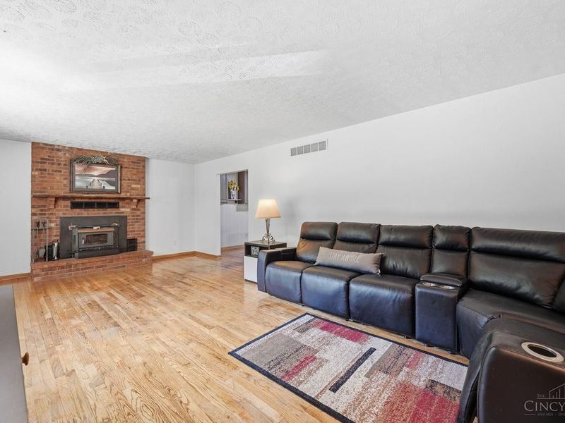 8757 Swigert Road, Hamilton Township, OH 45140 Photo 16