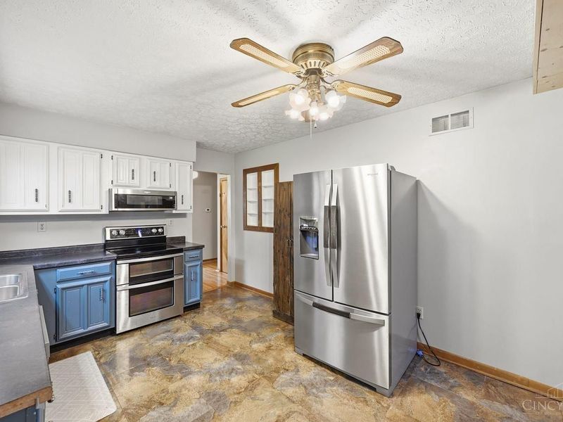 8757 Swigert Road, Hamilton Township, OH 45140 Photo 23