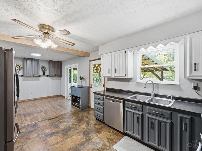 8757 Swigert Road, Hamilton Township, OH 45140 Photo 25
