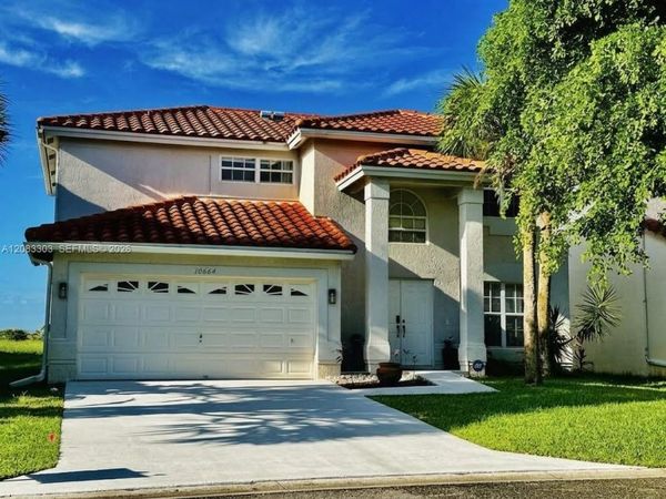 10664 Oak Lake Way , Boca Raton, FL 33498