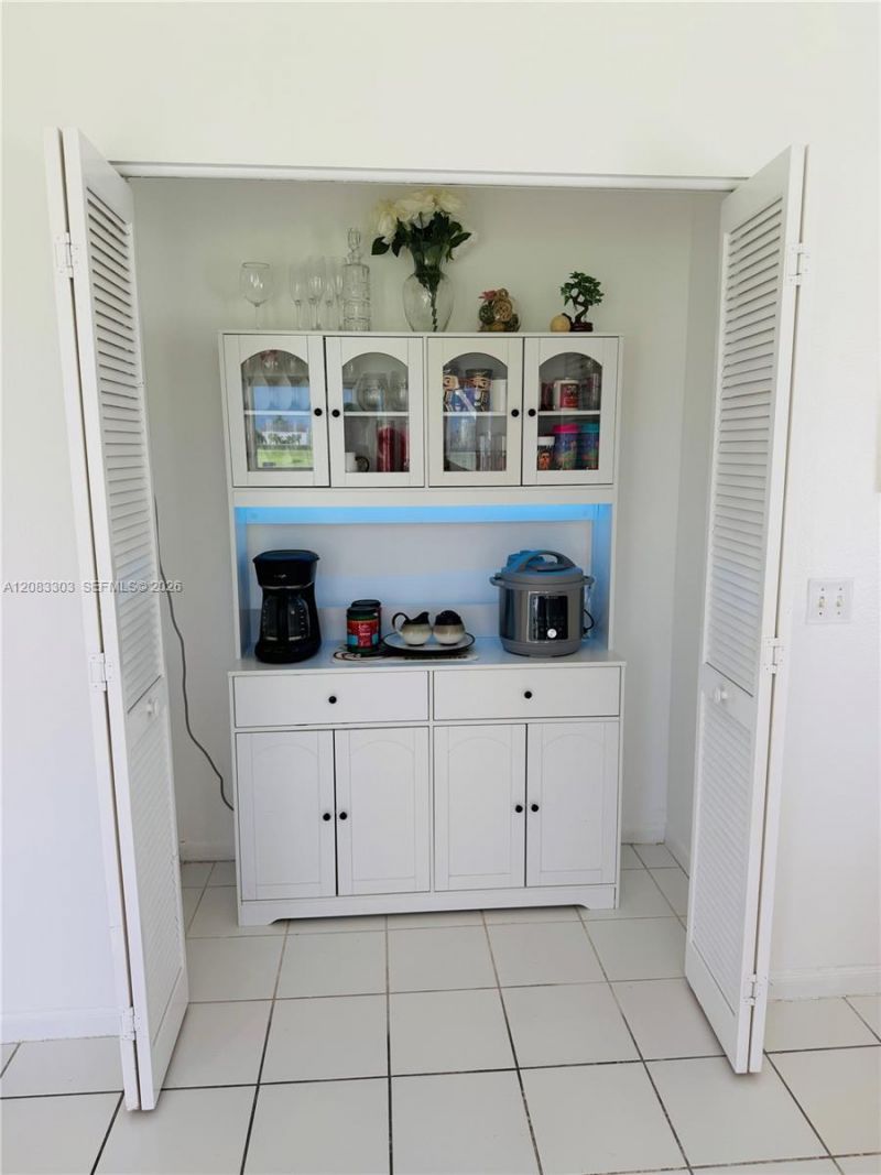 10664 Oak Lake Way, Boca Raton, FL 33498 Photo
