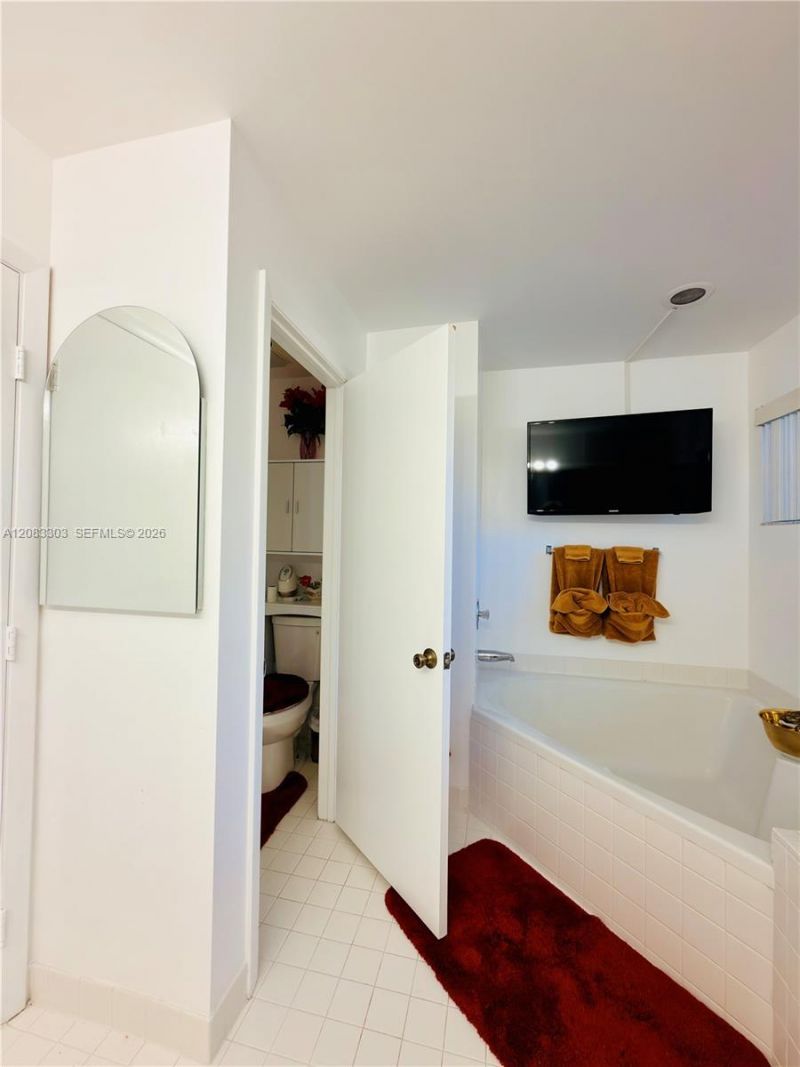 10664 Oak Lake Way, Boca Raton, FL 33498 Photo