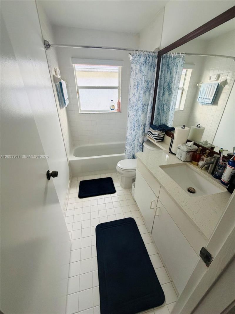 10664 Oak Lake Way, Boca Raton, FL 33498 Photo