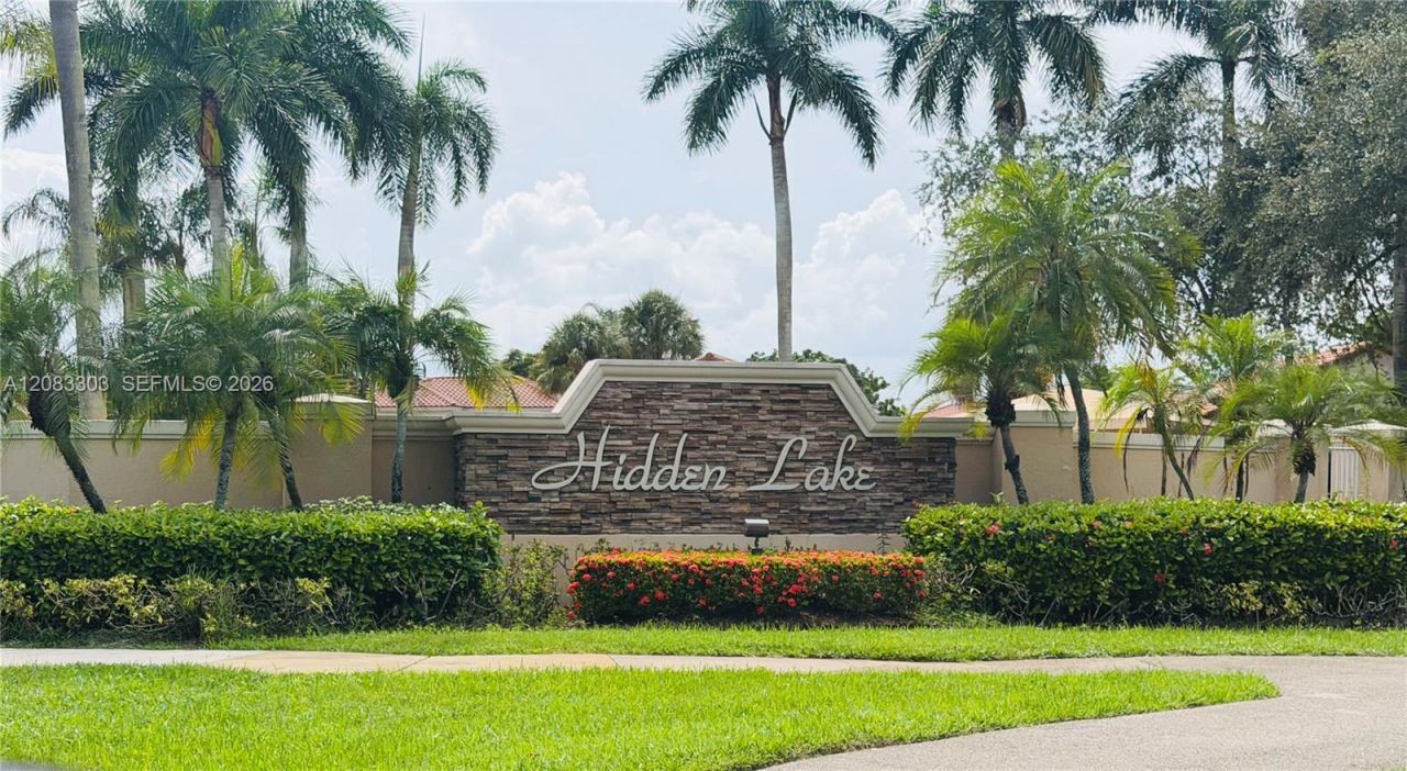 10664 Oak Lake Way, Boca Raton, FL 33498 Photo