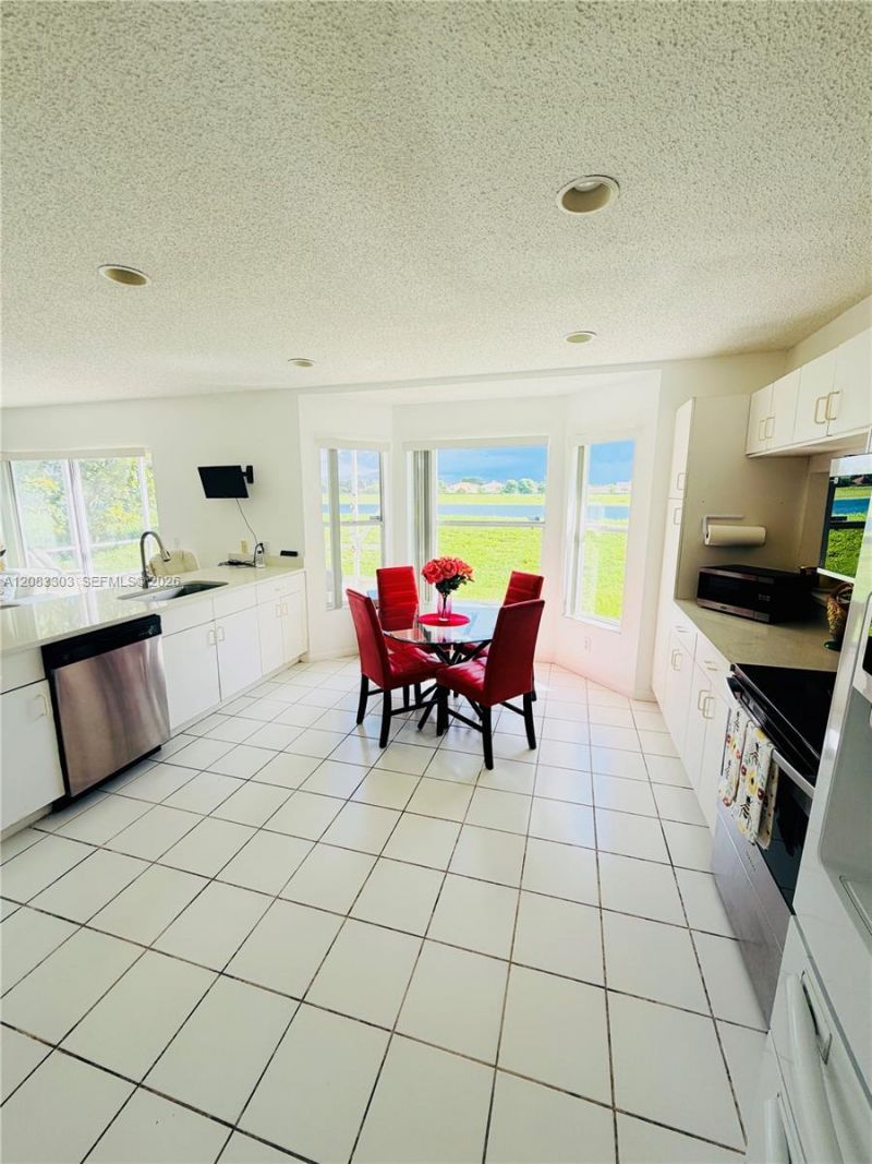 10664 Oak Lake Way, Boca Raton, FL 33498 Photo