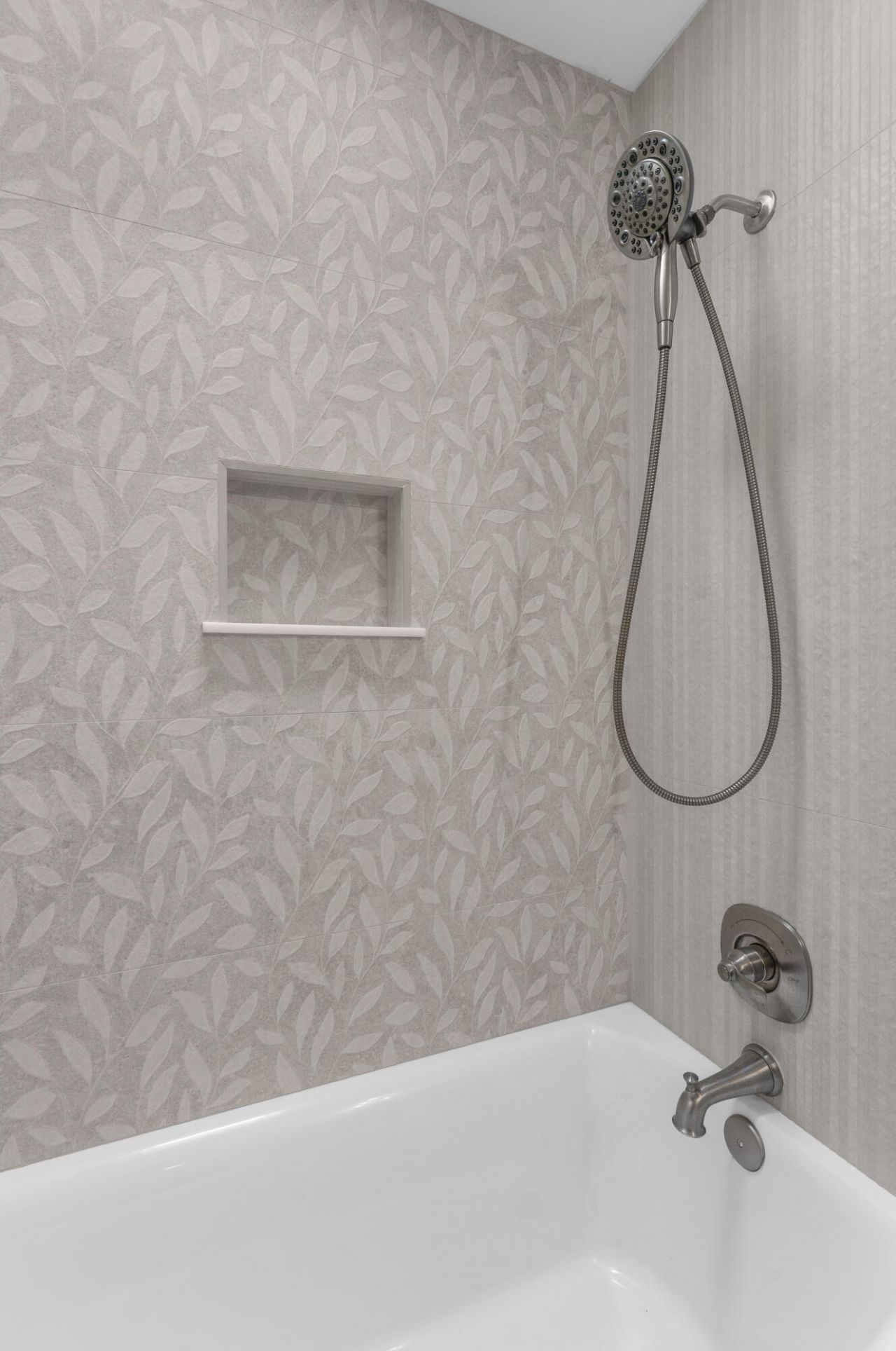 1124 Honeysuckle Court Photo 35