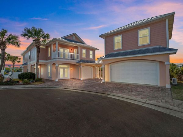 125 Smugglers Cove Court, Panama City Beach, FL 32413