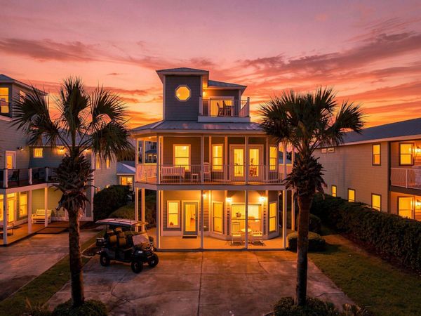 81 Mark Street, Destin, FL 32541