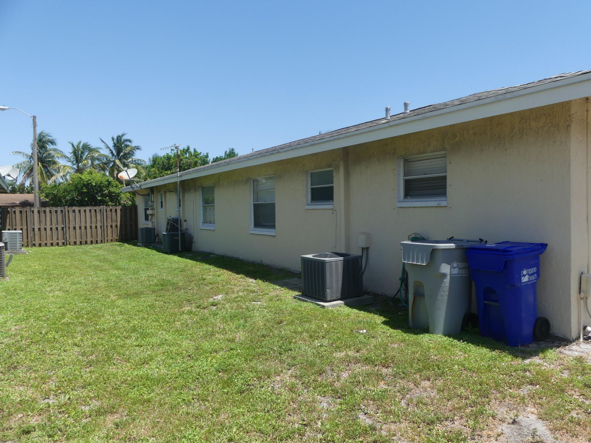 131 SW 15th Street, Unit 1-3, Pompano Beach, FL 33060 Photo