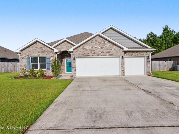 9524 Mallette Drive, Biloxi, MS 39532