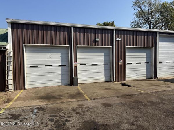 9176 Goodman Road, Olive Branch, MS 38654