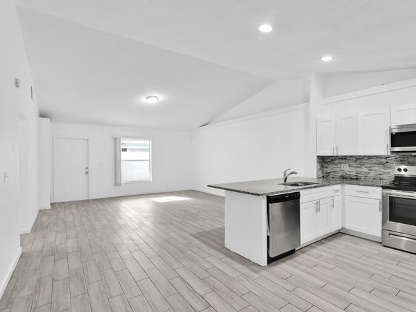 13978 Folkestone Circle, Wellington, FL 33414