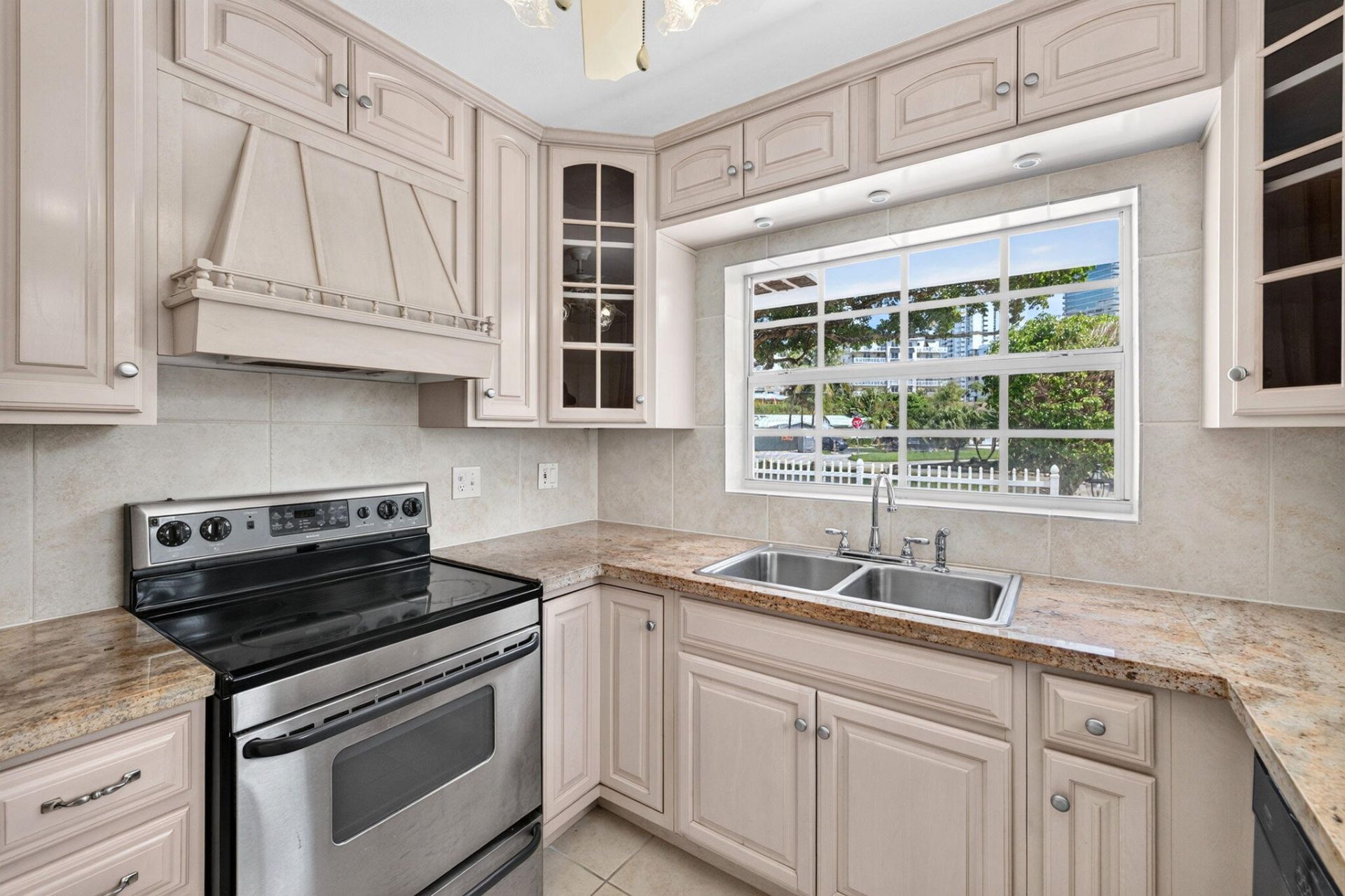 1345 E Terra Mar Drive, Pompano Beach, FL 33062 Photo