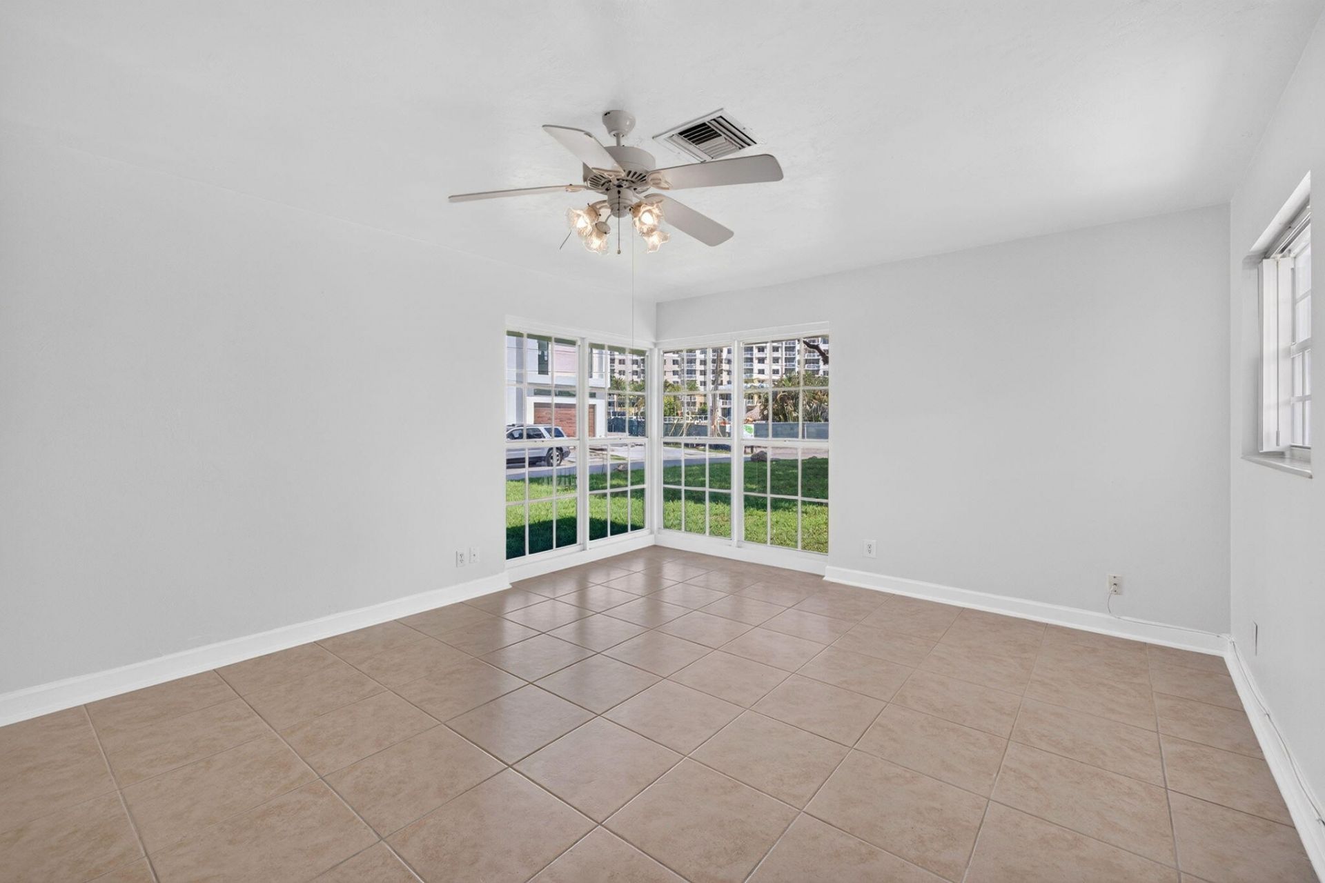 1345 E Terra Mar Drive, Pompano Beach, FL 33062 Photo