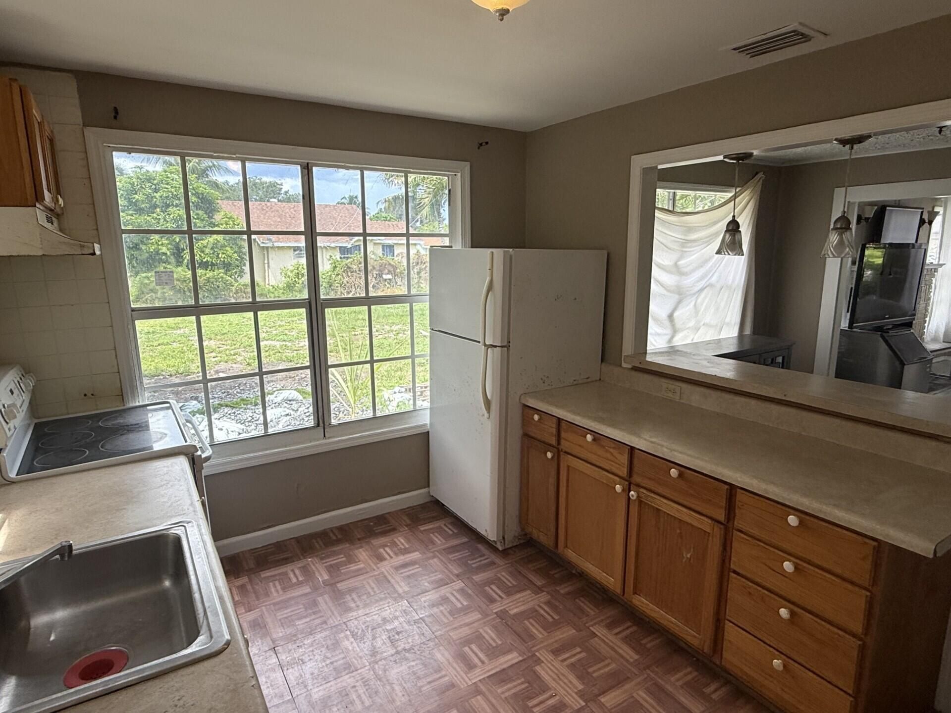 2422 Genessee Avenue, West Palm Beach, FL 33409 Photo