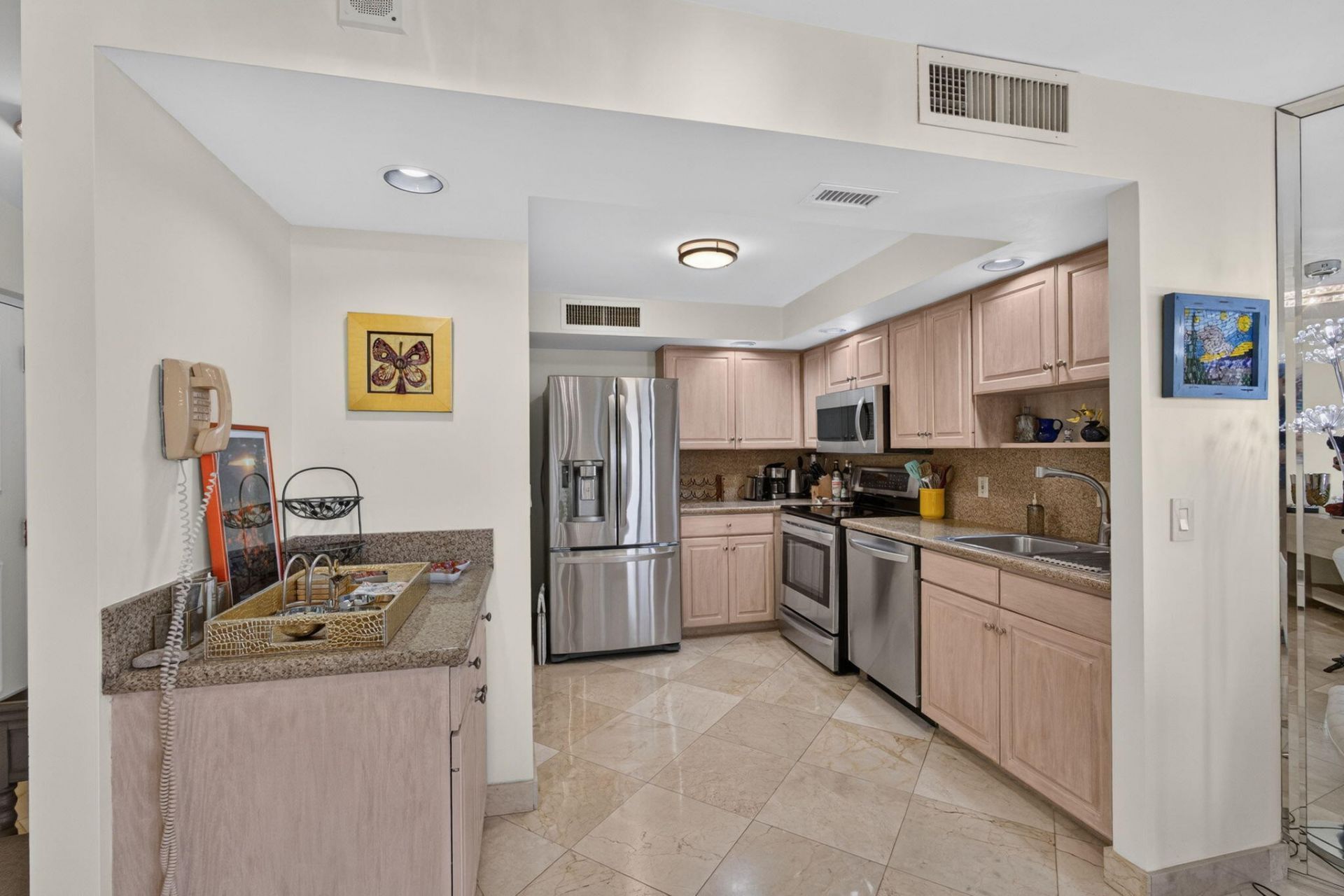 2800 N Ocean Drive, Unit A-10D, Singer Island, FL 33404 Photo