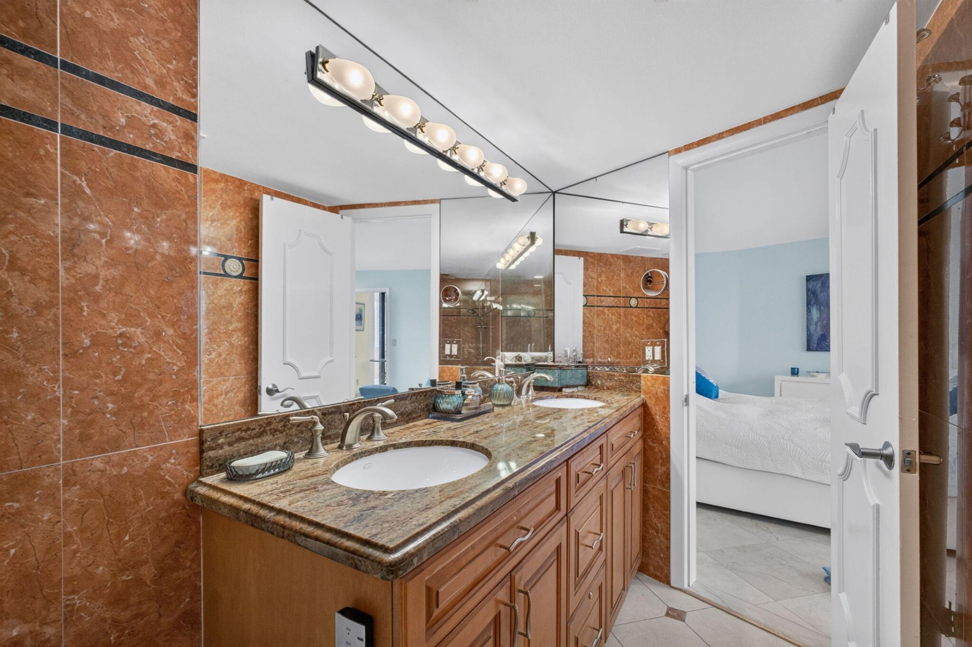 2800 N Ocean Drive, Unit A-10D, Singer Island, FL 33404 Photo