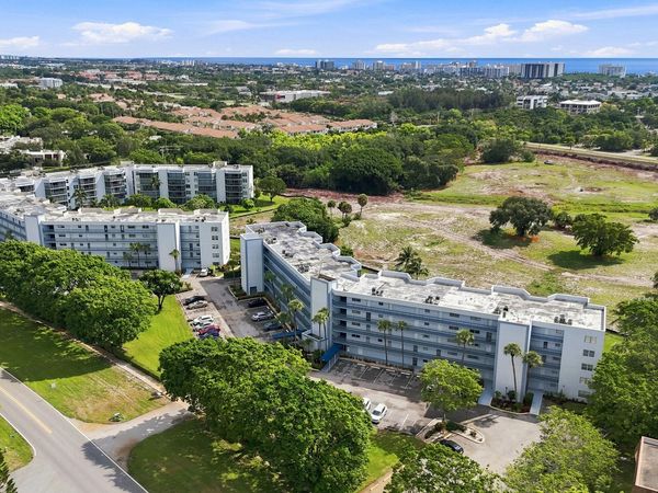 6400 NW 2ND Avenue, Unit 217, Boca Raton, FL 33487