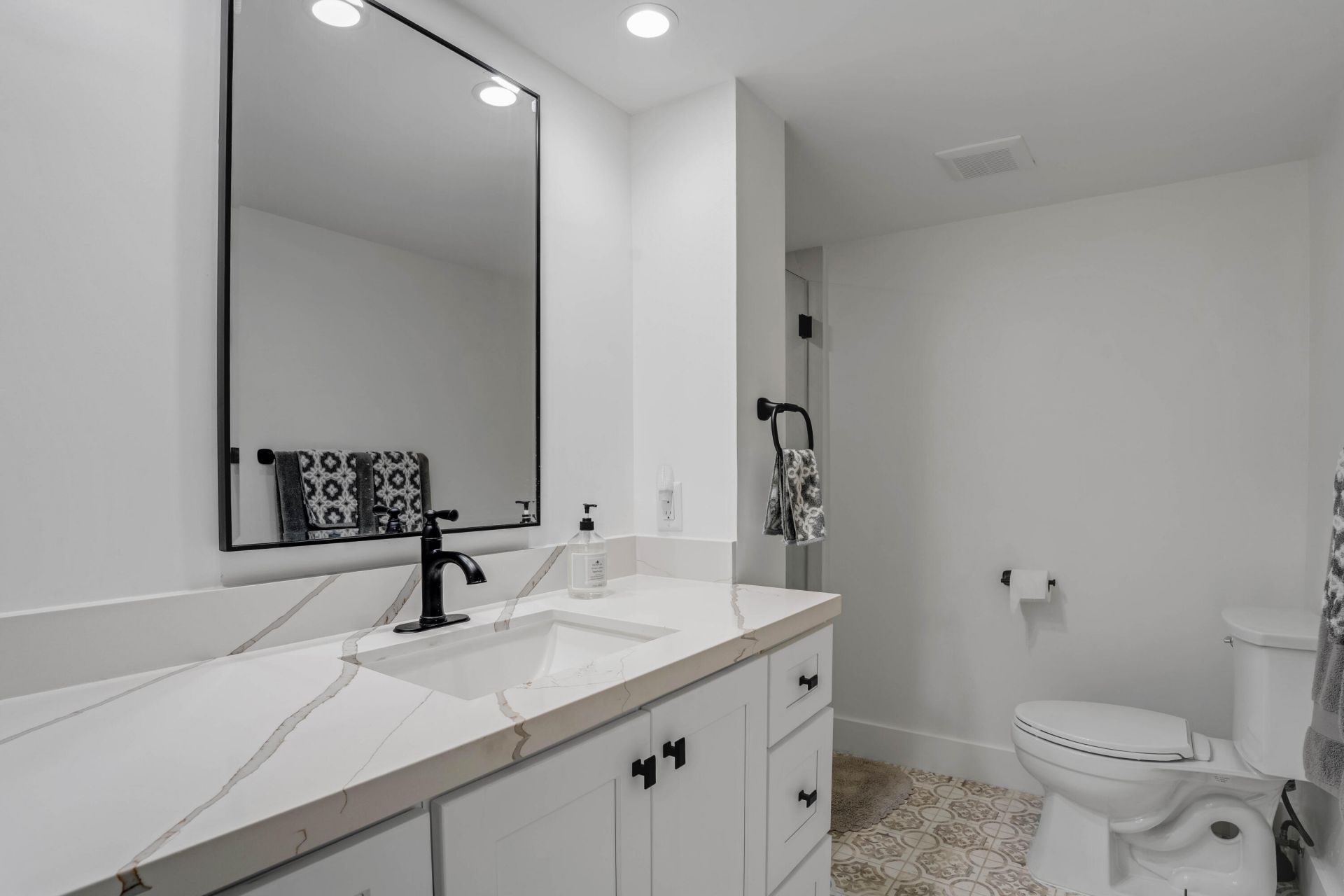 401 Briny Avenue, Unit 315, Pompano Beach, FL 33062 Photo