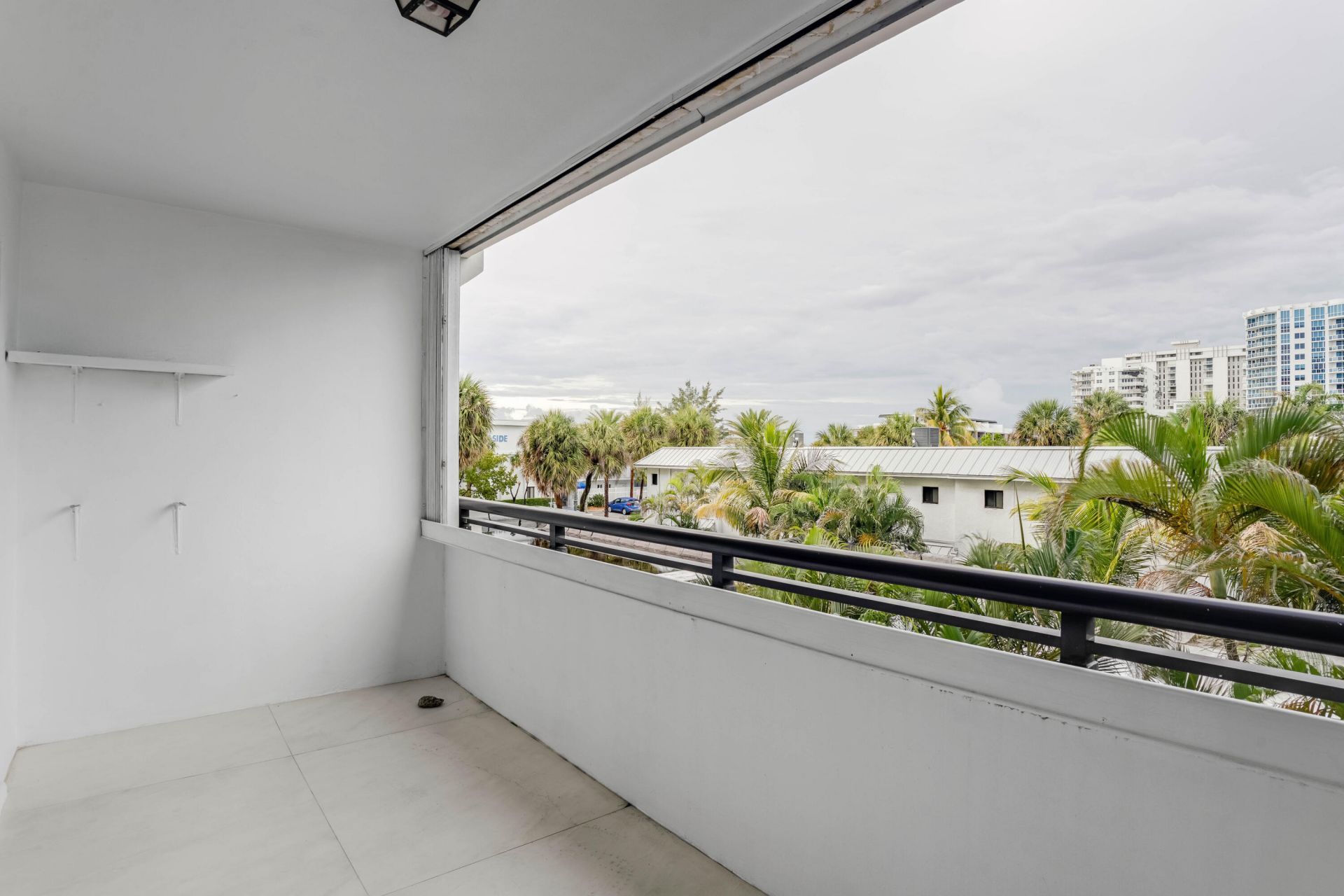 401 Briny Avenue, Unit 315, Pompano Beach, FL 33062 Photo