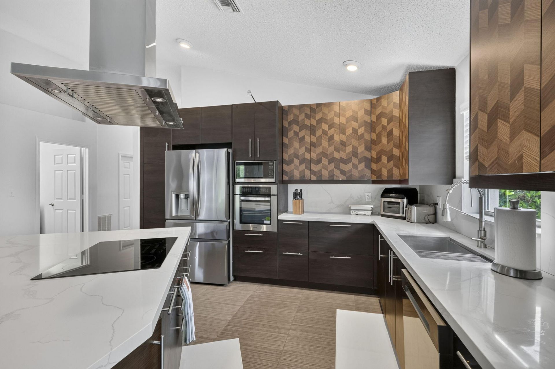 1504 Lake Breeze Drive, Wellington, FL 33414 Photo