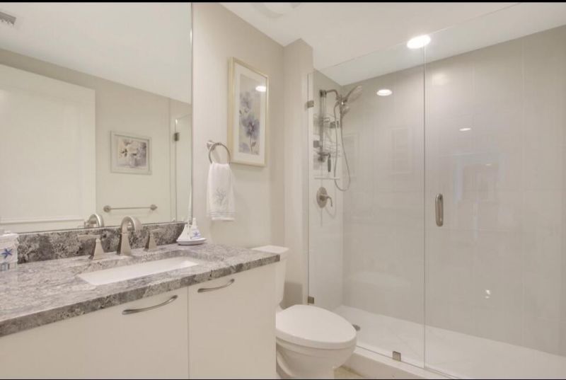 2640 Lake Shore Drive, Unit 2311, Riviera Beach, FL 33404 Photo