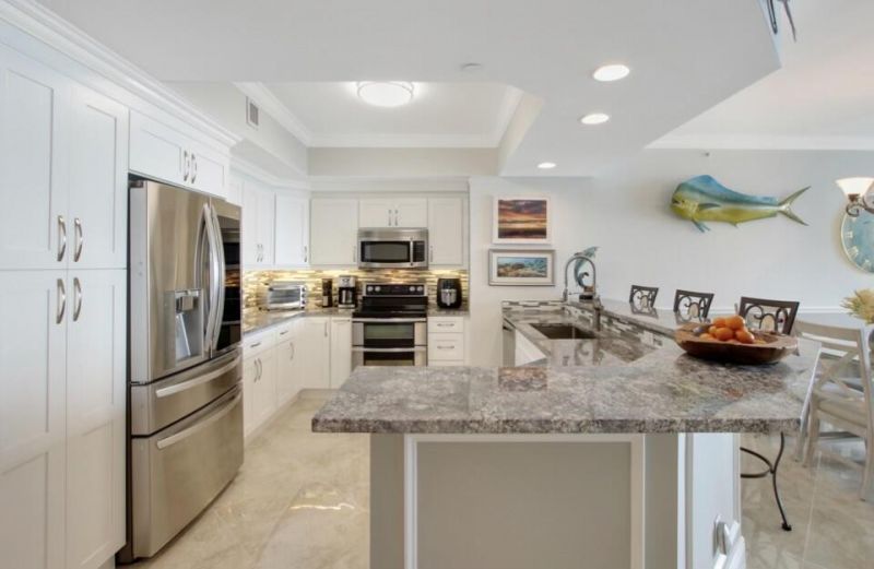 2640 Lake Shore Drive, Unit 2311, Riviera Beach, FL 33404 Photo