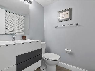 1160 N Federal Highway, Unit 1020, Fort Lauderdale, FL 33304 Photo