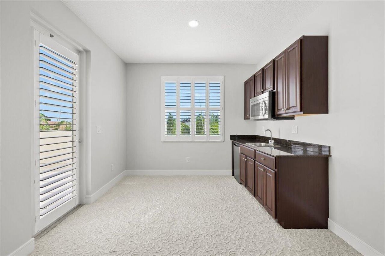 4980 NW 15th Avenue, Boca Raton, FL 33431 Photo