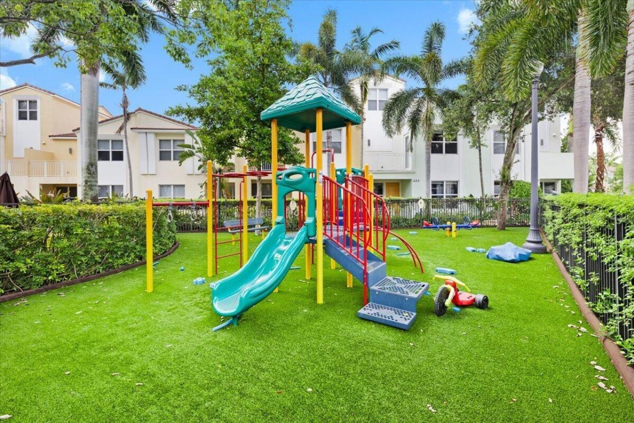 4980 NW 15th Avenue, Boca Raton, FL 33431 Photo