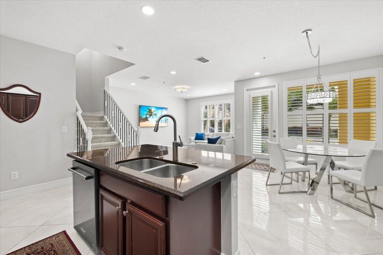 4980 NW 15th Avenue, Boca Raton, FL 33431 Photo