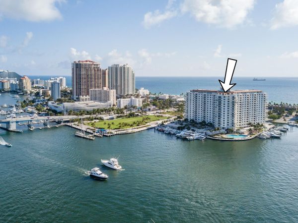 1 LAS OLAS Circle, Unit 1105, Fort Lauderdale, FL 33316